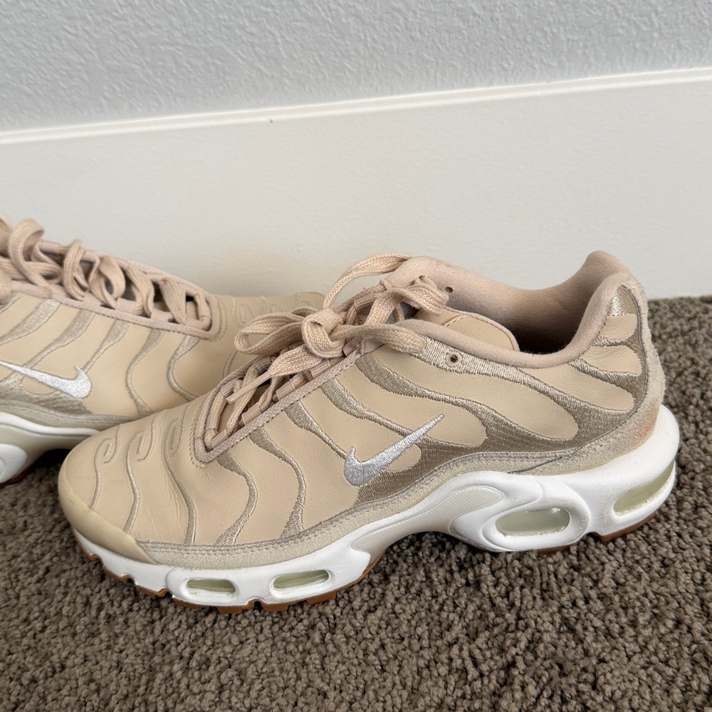 Nike Air Max Plus tan - Picture 7 of 14